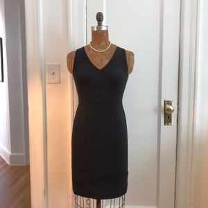 Ann Taylor Petite Black Sleeveless Dress